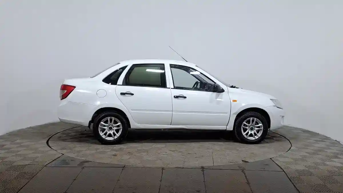 LADA (ВАЗ) Granta 2014 года за 1 390 000 тг. в Астана