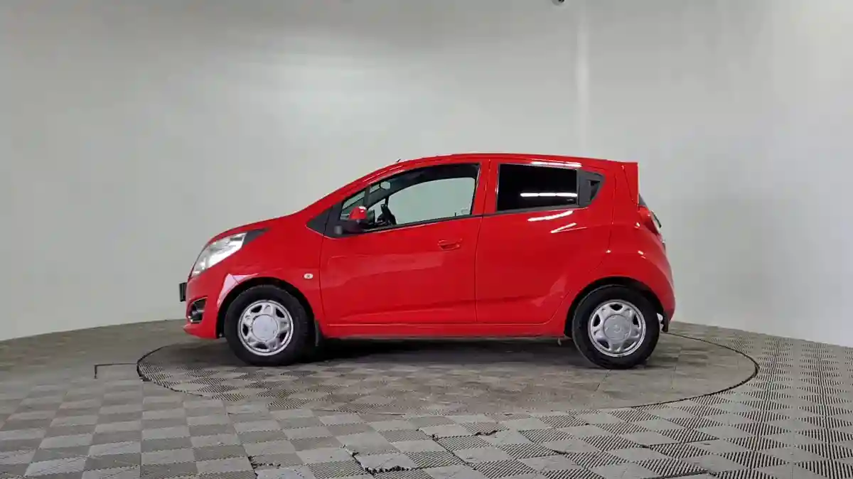 Chevrolet Spark 2013 года за 3 590 000 тг. в Алматы