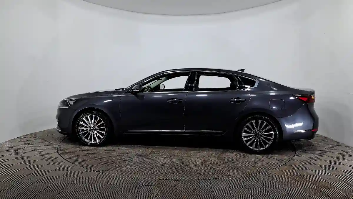 Kia K7 2016 года за 9 790 000 тг. в Астана