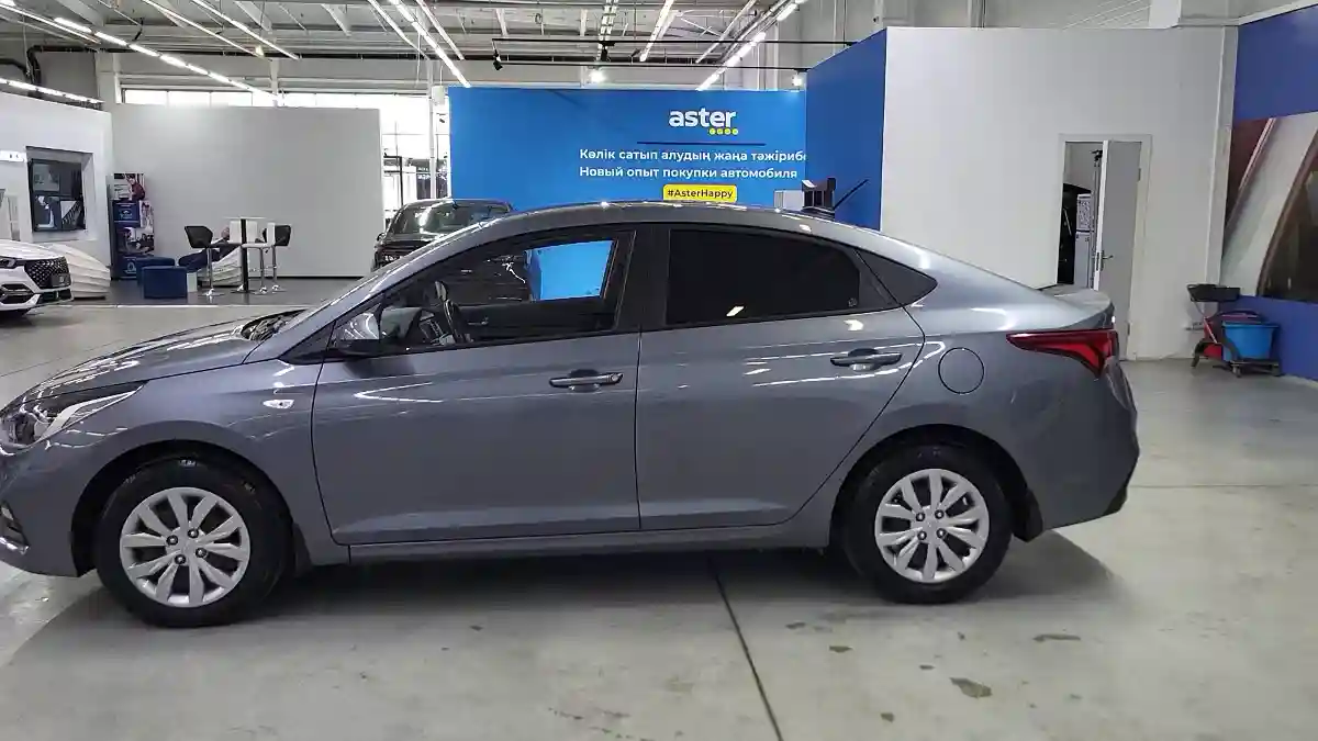 Hyundai Accent 2018 года за 6 990 000 тг. в Усть-Каменогорск