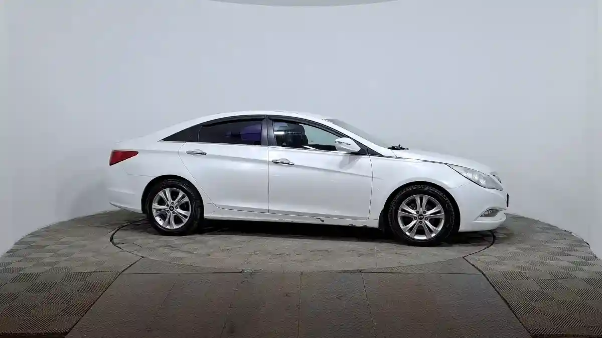 Hyundai Sonata 2010 года за 4 390 000 тг. в Астана