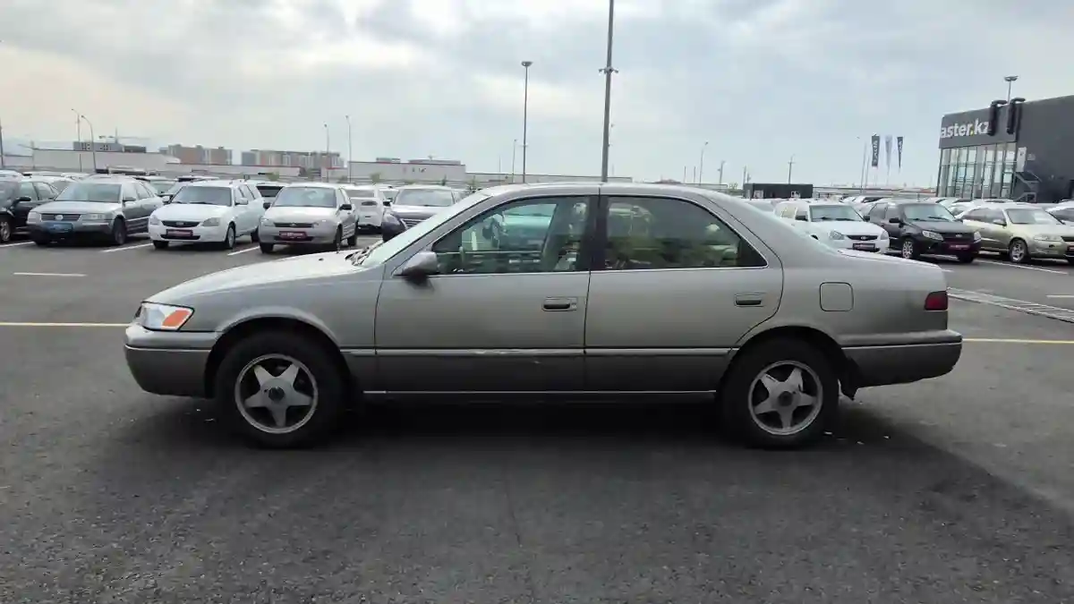 Toyota Camry 1997 года за 2 490 000 тг. в Алматы
