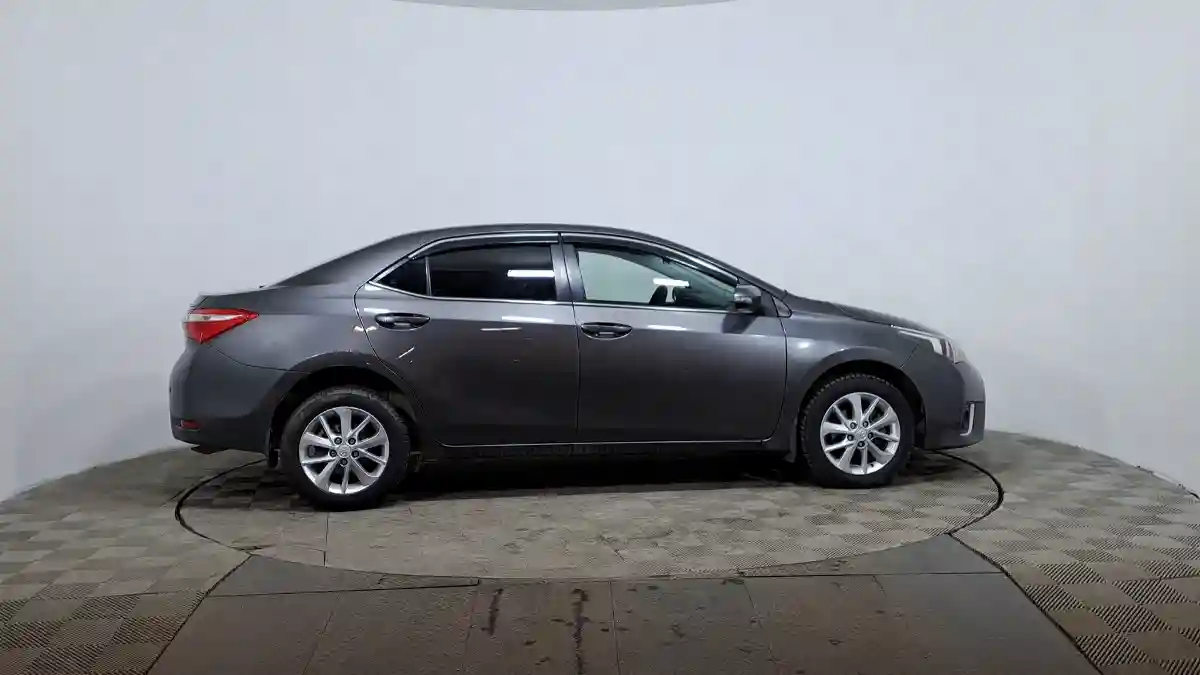 Toyota Corolla 2013 года за 6 490 000 тг. в Астана
