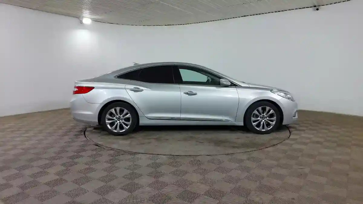 Hyundai Grandeur 2011 года за 8 490 000 тг. в Шымкент