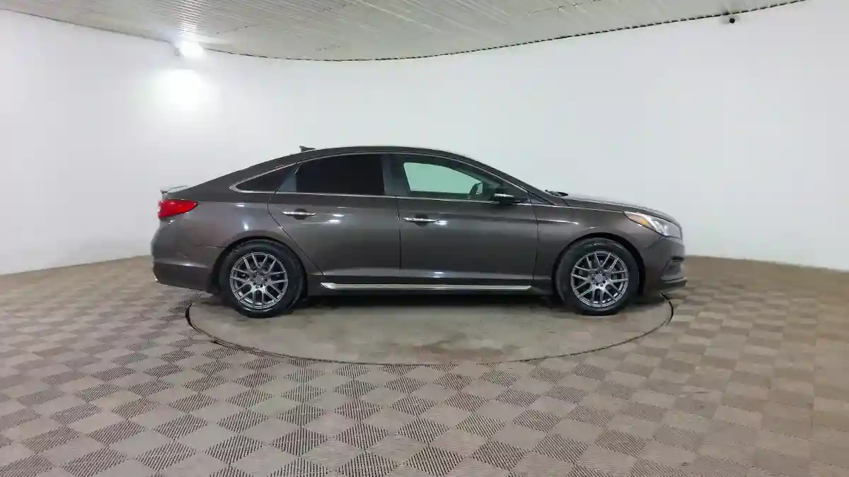 Hyundai Sonata 2015 года за 6 990 000 тг. в Шымкент