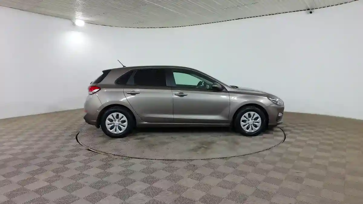 Hyundai i30 2022 года за 7 890 000 тг. в Шымкент