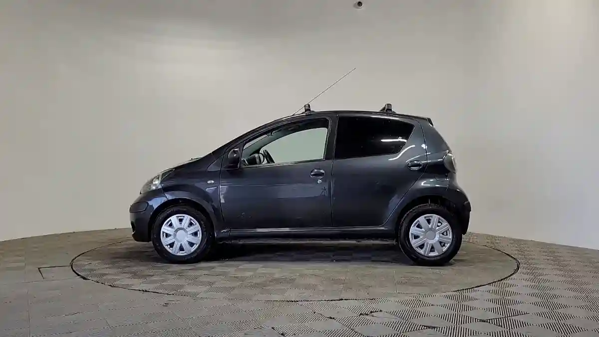 Toyota Aygo 2009 года за 1 990 000 тг. в Алматы