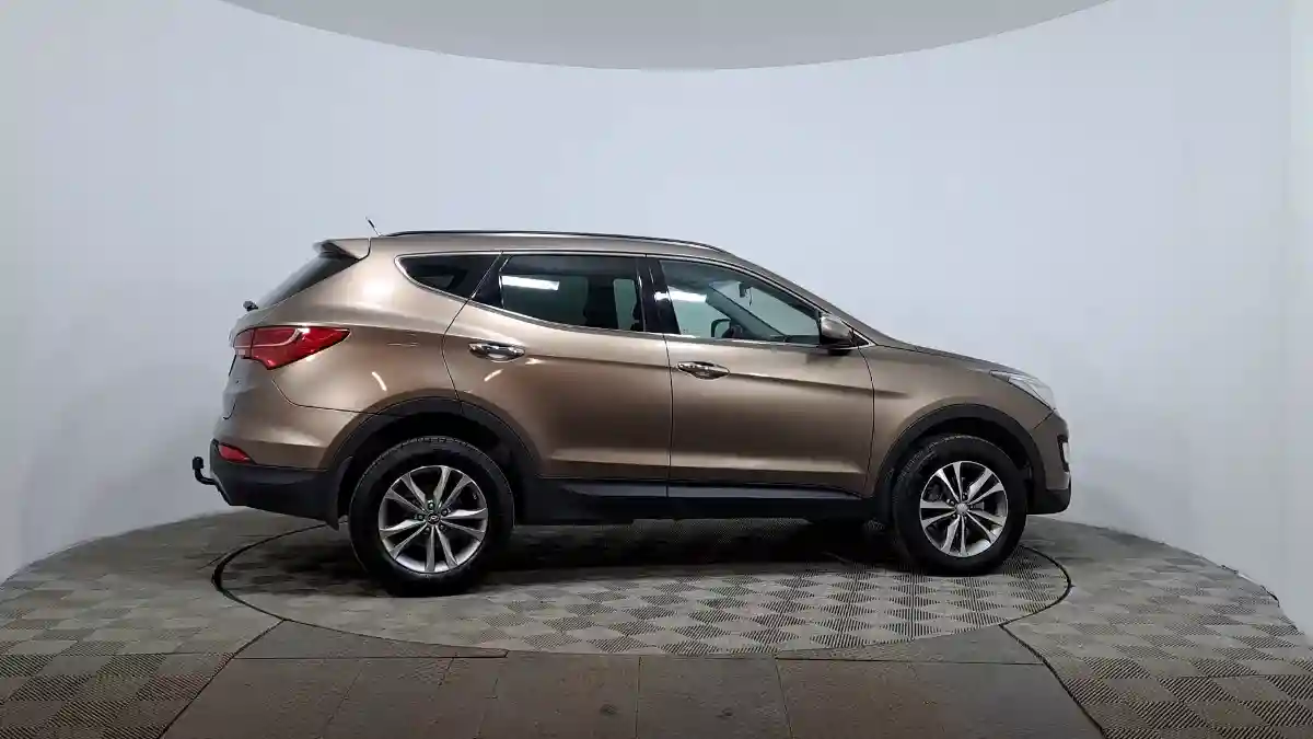 Hyundai Santa Fe 2013 года за 7 790 000 тг. в Астана