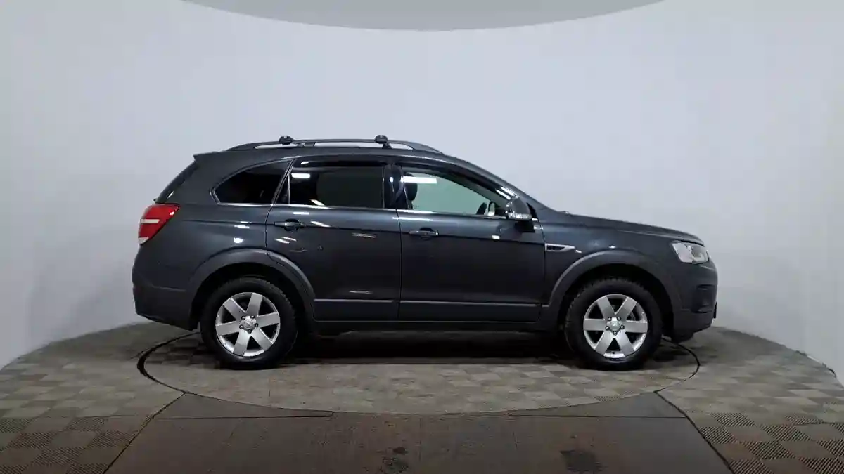 Chevrolet Captiva 2018 года за 8 890 000 тг. в Астана