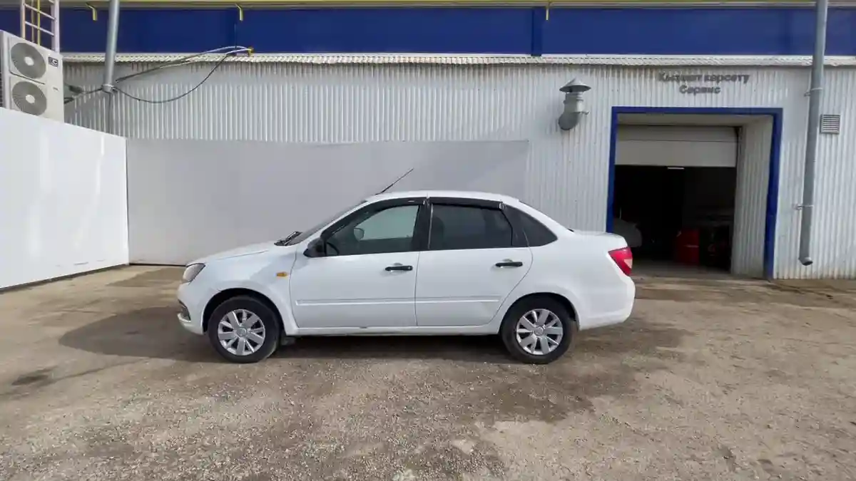 LADA (ВАЗ) Granta 2020 года за 2 590 000 тг. в Уральск