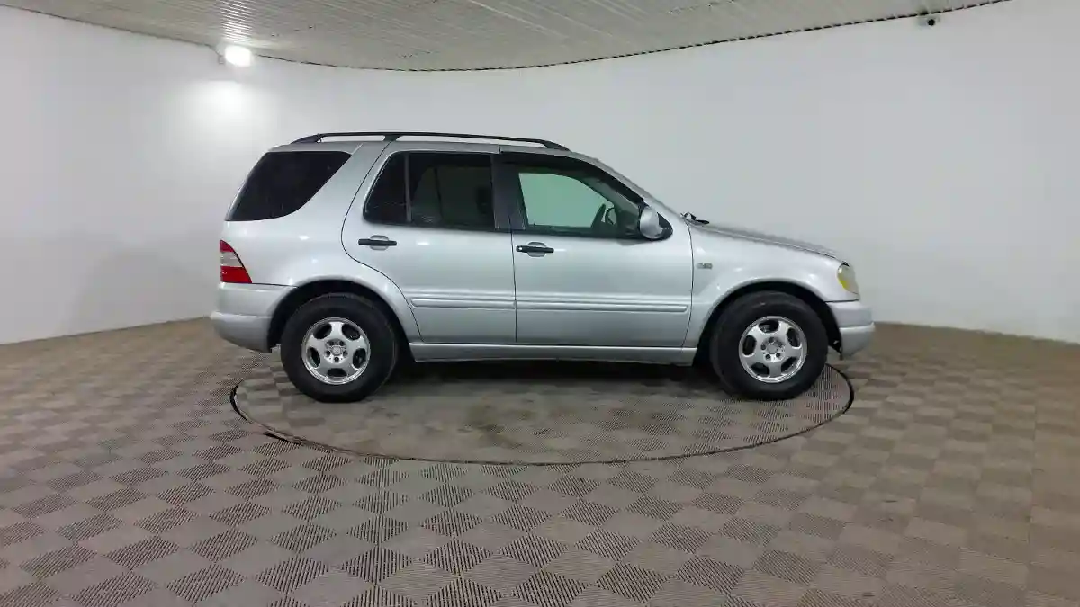 Mercedes-Benz M-Класс 2001 года за 3 990 000 тг. в Шымкент