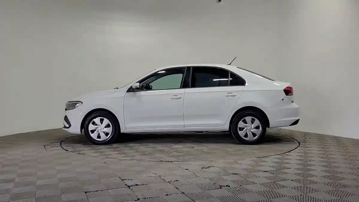 Volkswagen Polo 2021 года за 5 990 000 тг. в Алматы