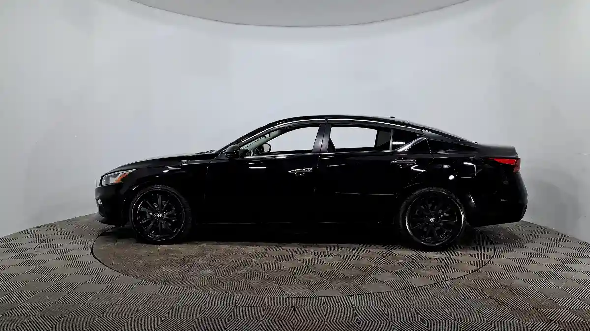 Nissan Altima 2020 года за 7 390 000 тг. в Астана