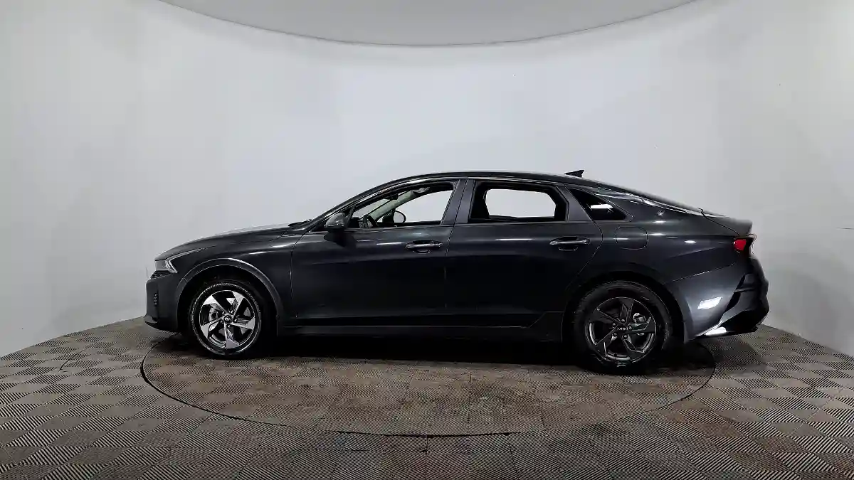 Kia K5 2021 года за 10 590 000 тг. в Астана