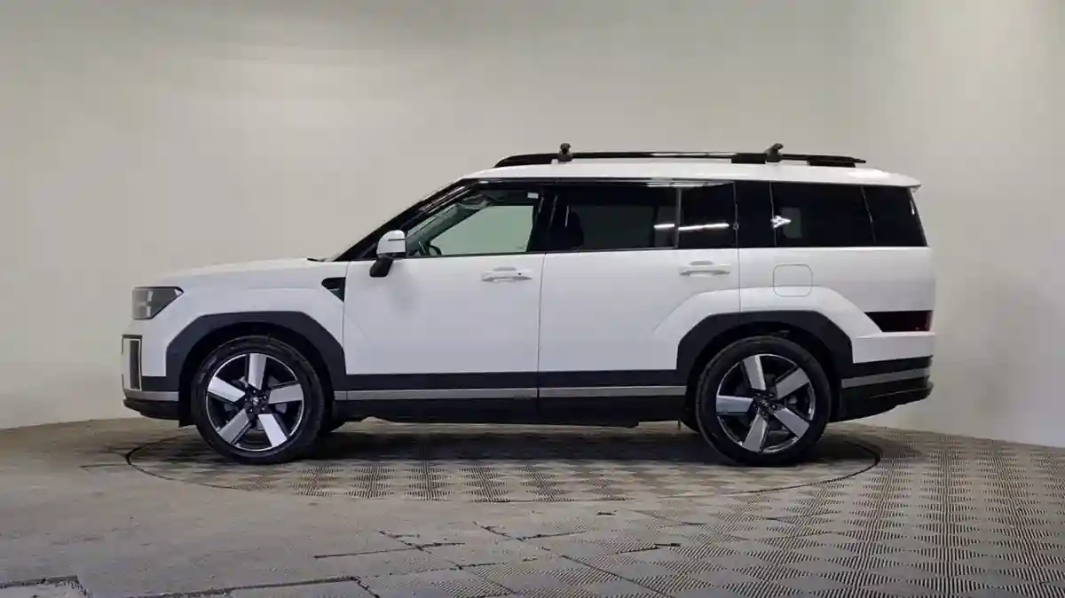 Hyundai Santa Fe 2025 года за 19 000 000 тг. в Алматы