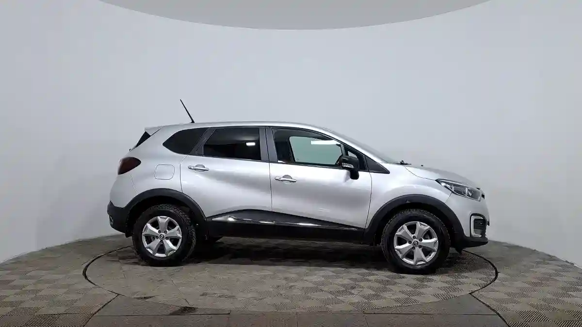 Renault Kaptur 2021 года за 5 790 000 тг. в Астана