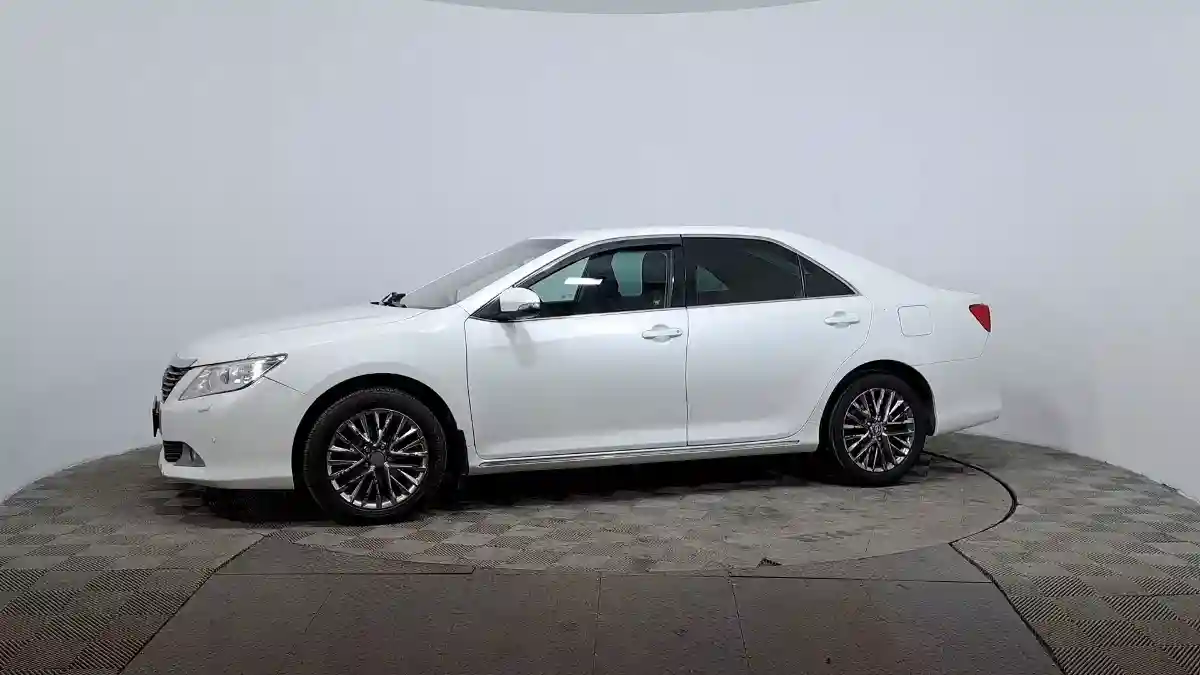 Toyota Camry 2014 года за 7 890 000 тг. в Астана