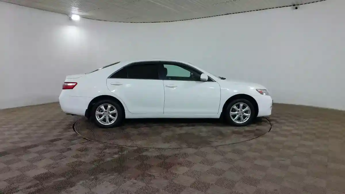 Toyota Camry 2010 года за 6 690 000 тг. в Шымкент