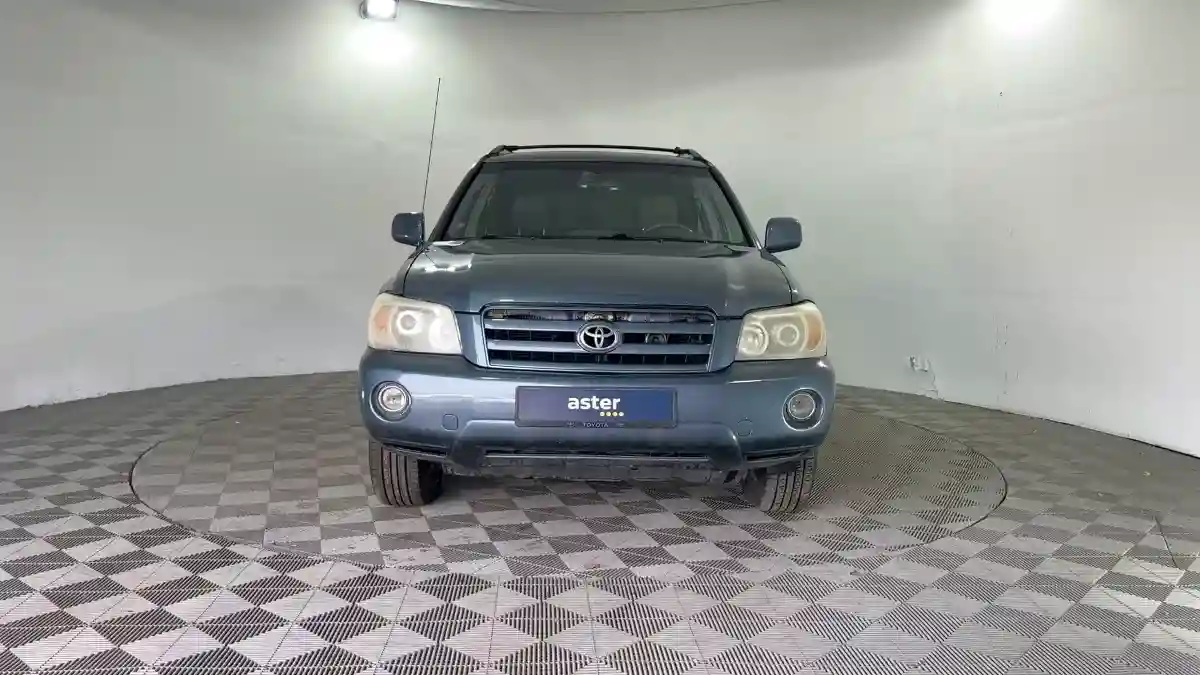 Toyota Highlander 2005 года за 5 790 000 тг. в Павлодар