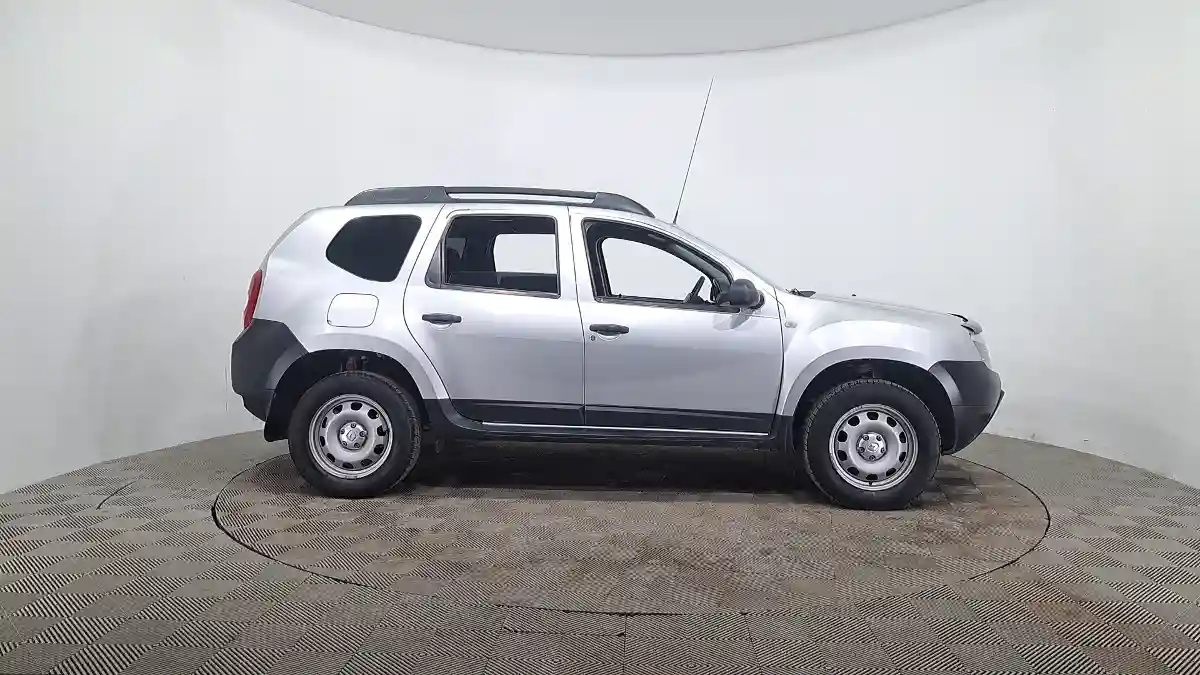 Renault Duster 2015 года за 3 990 000 тг. в Астана