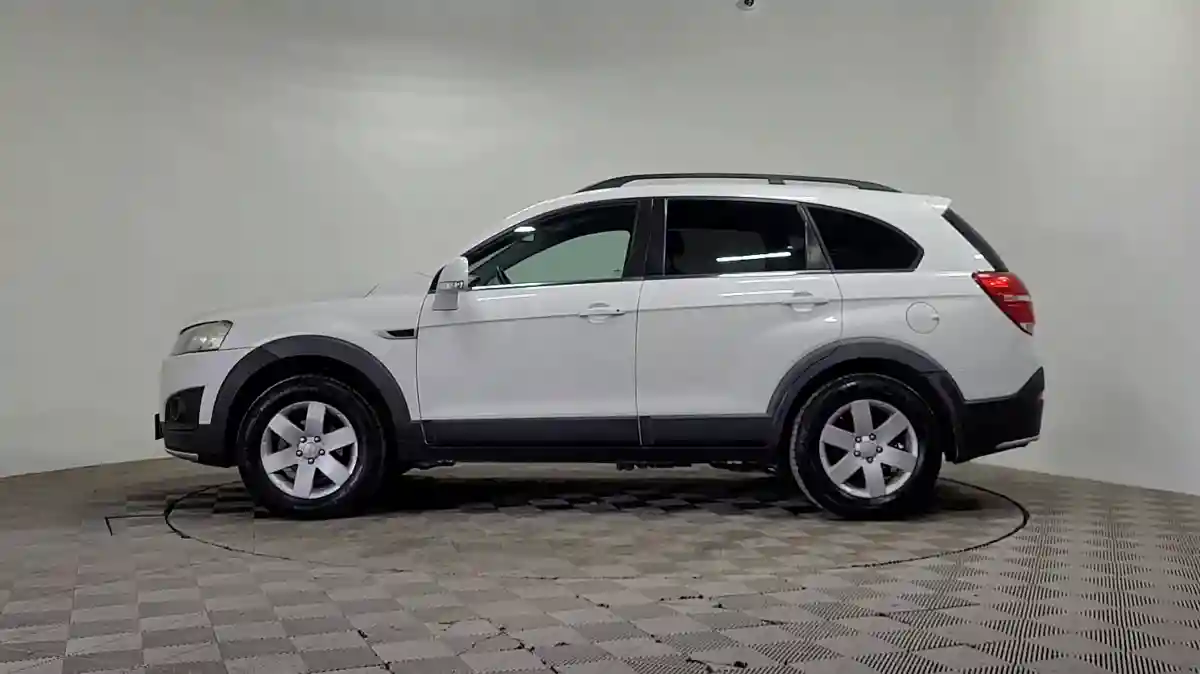 Chevrolet Captiva 2014 года за 6 190 000 тг. в Алматы