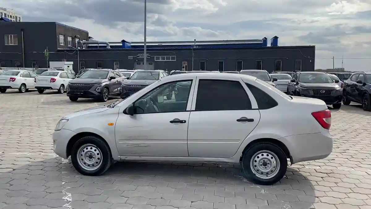 LADA (ВАЗ) Granta 2013 года за 1 890 000 тг. в Караганда