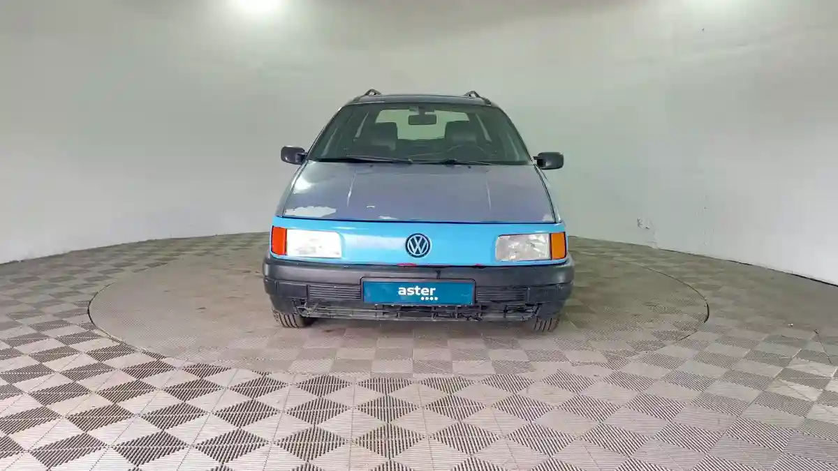 Volkswagen Passat 1992 года за 490 000 тг. в Павлодар