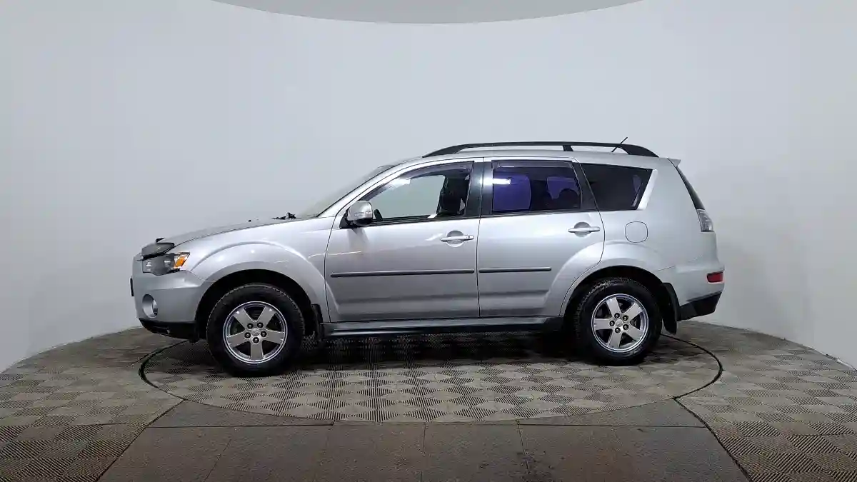 Mitsubishi Outlander 2011 года за 5 990 000 тг. в Астана