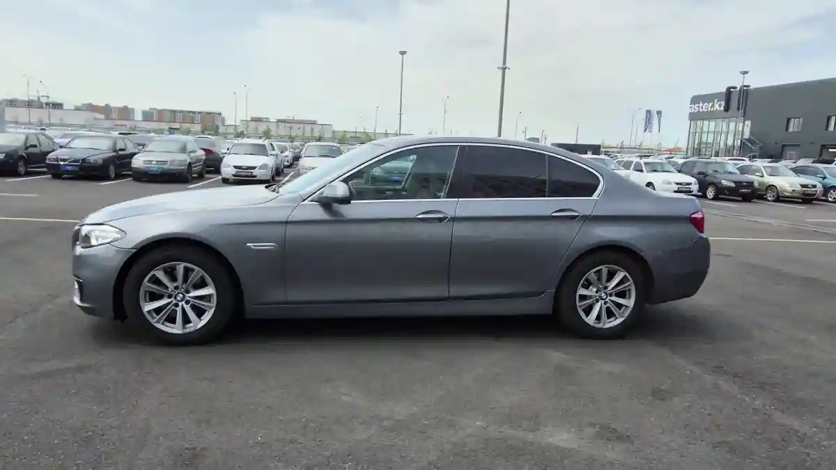 BMW 5 серии 2014 года за 7 890 000 тг. в Алматы