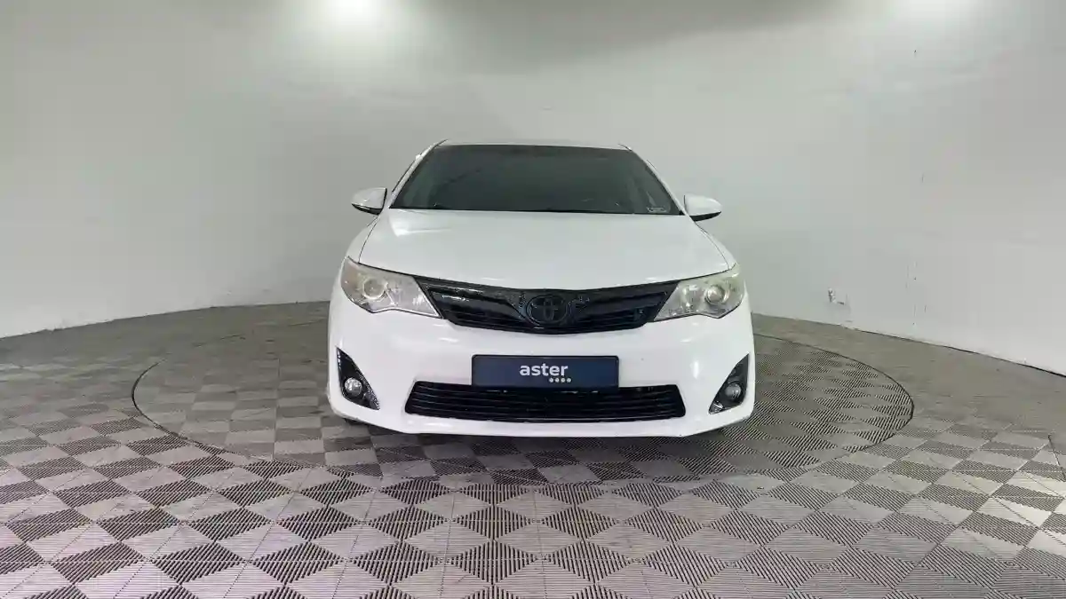 Toyota Camry 2012 года за 7 150 000 тг. в Павлодар