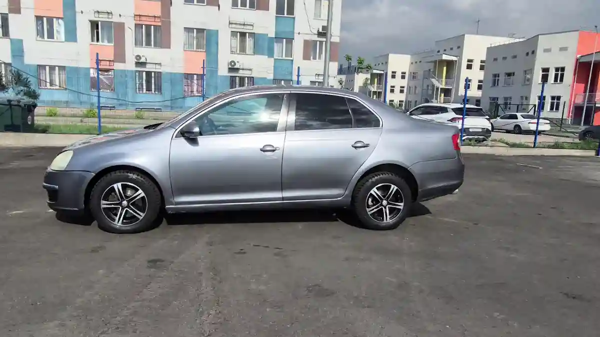 Volkswagen Jetta 2005 года за 2 190 000 тг. в Алматы