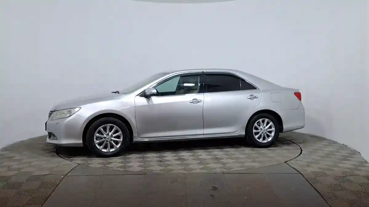 Toyota Camry 2013 года за 7 790 000 тг. в Астана