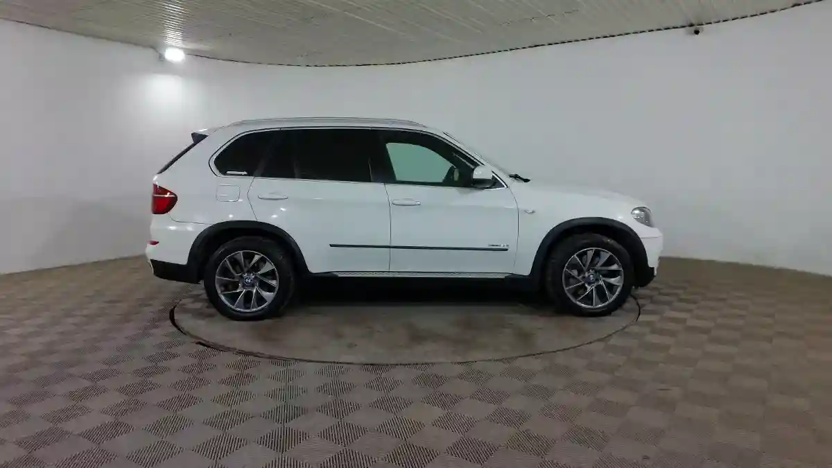 BMW X5 2010 года за 8 990 000 тг. в Шымкент