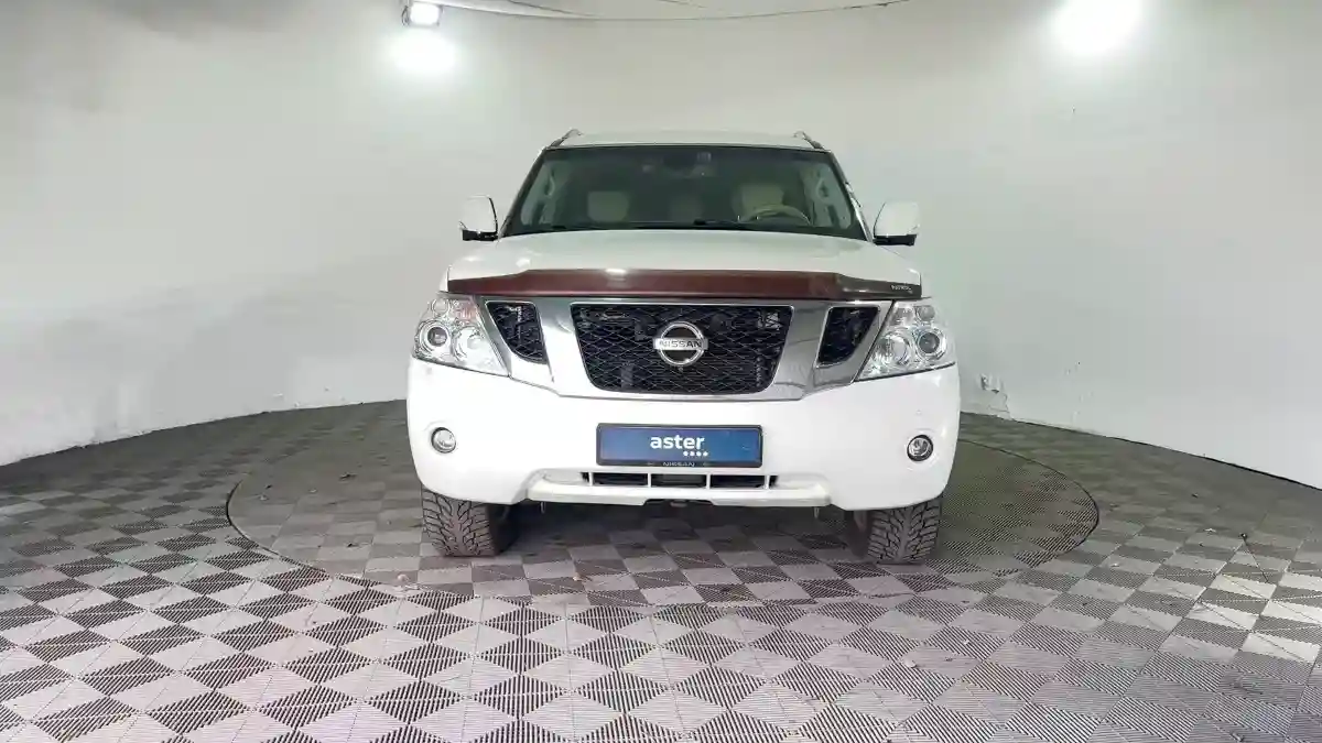 Nissan Patrol 2012 года за 10 990 000 тг. в Павлодар