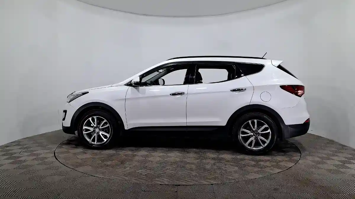 Hyundai Santa Fe 2014 года за 8 490 000 тг. в Астана