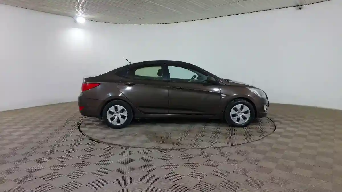 Hyundai Solaris 2015 года за 4 590 000 тг. в Шымкент