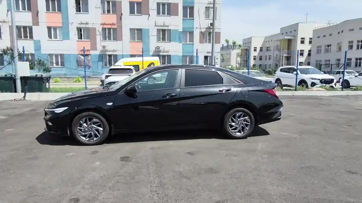 Hyundai Elantra 2023 года за 8 790 000 тг. в Алматы