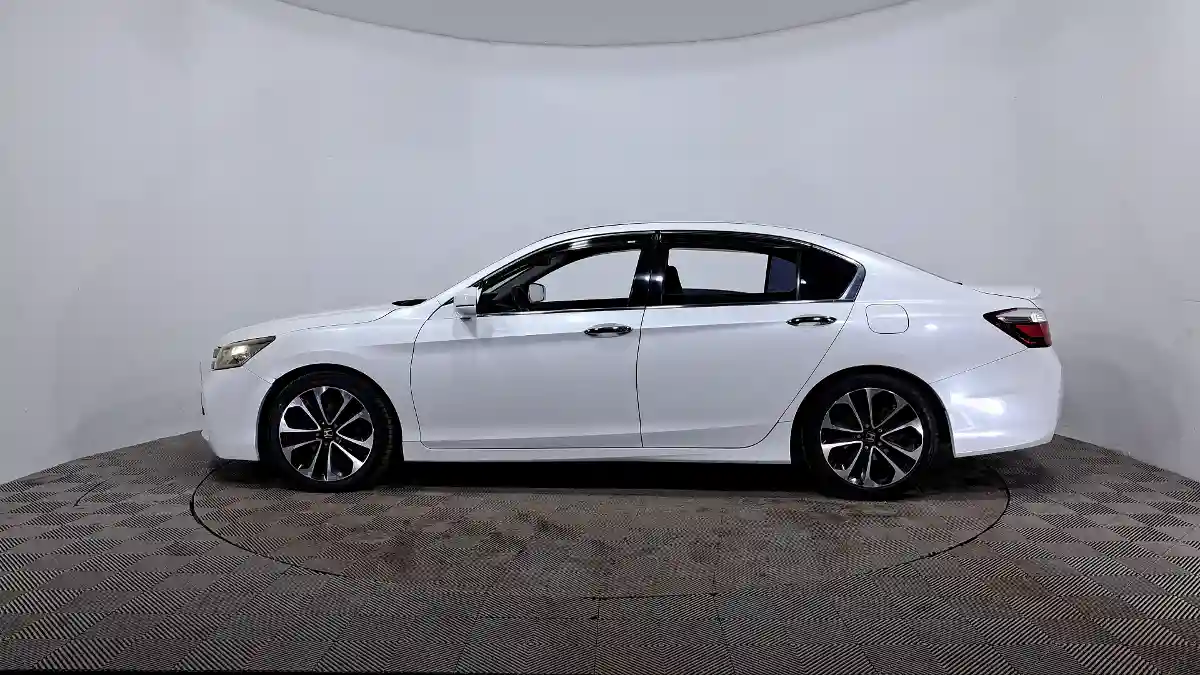 Honda Accord 2014 года за 5 990 000 тг. в Астана