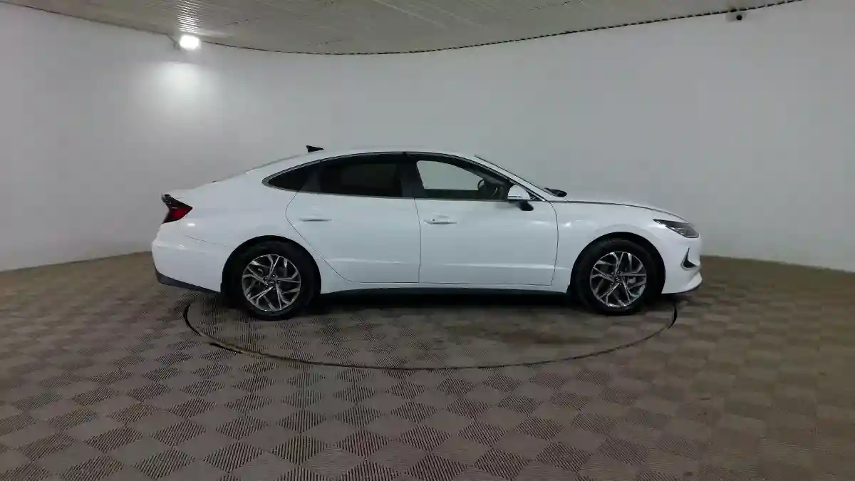 Hyundai Sonata 2023 года за 10 990 000 тг. в Шымкент