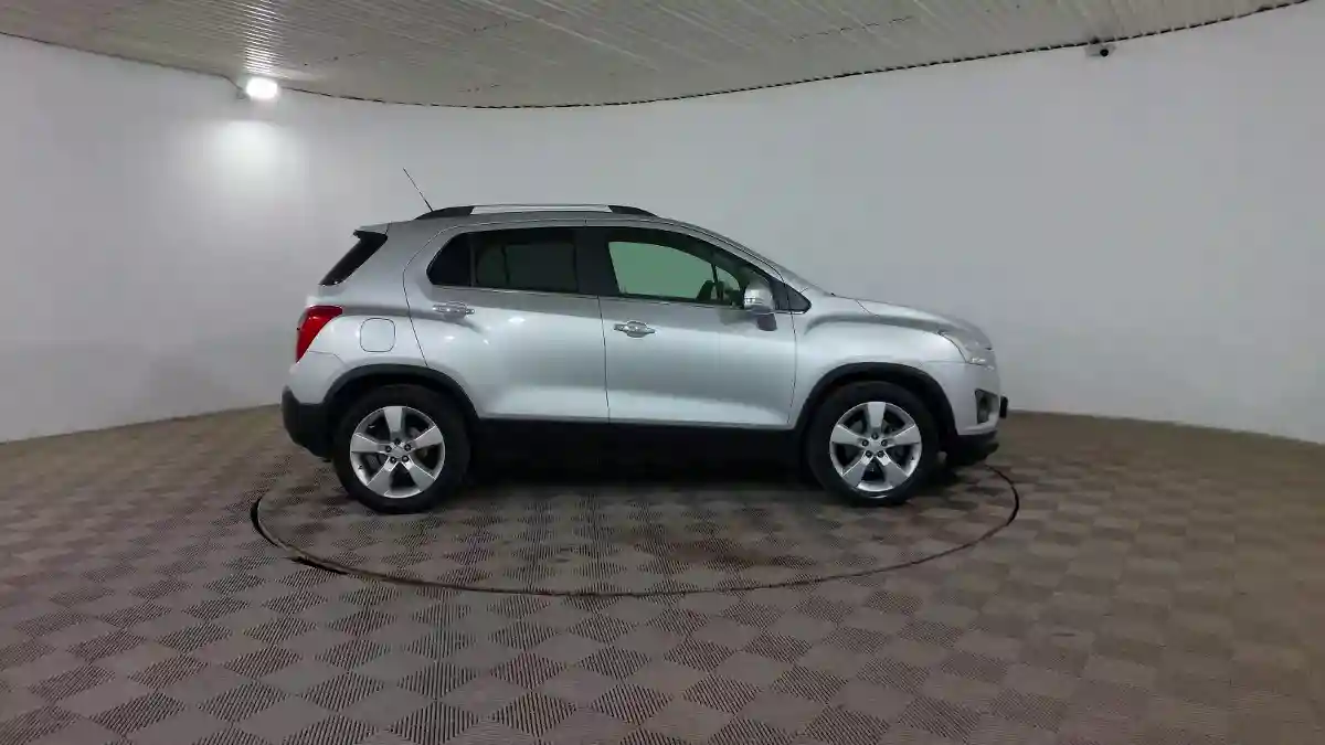 Chevrolet Tracker 2014 года за 5 490 000 тг. в Шымкент
