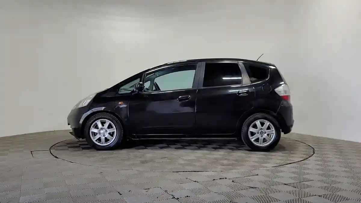 Honda Jazz 2010 года за 3 500 000 тг. в Алматы