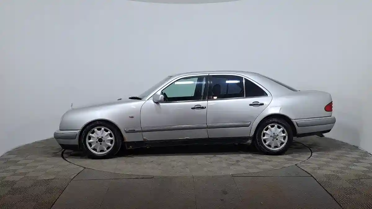Mercedes-Benz E-Класс 1996 года за 1 790 000 тг. в Астана