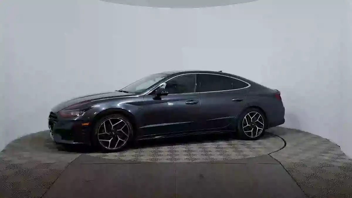 Hyundai Sonata 2022 года за 13 000 000 тг. в Астана