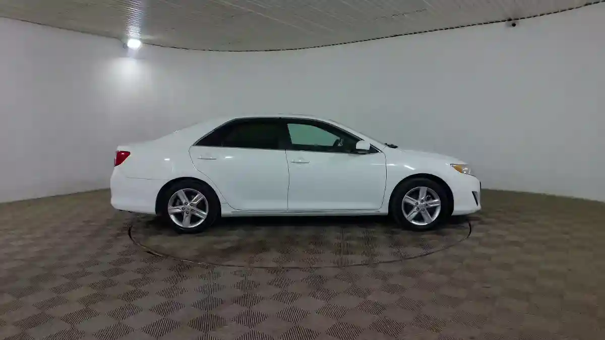 Toyota Camry 2012 года за 8 100 000 тг. в Шымкент
