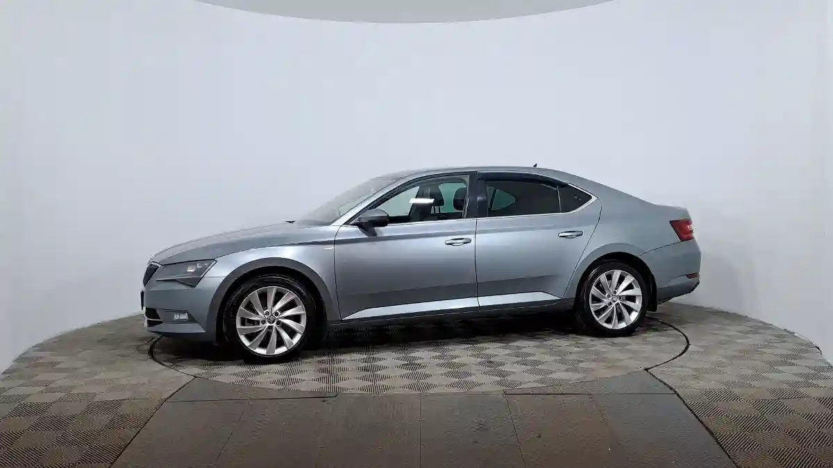 Skoda Superb 2018 года за 9 990 000 тг. в Астана