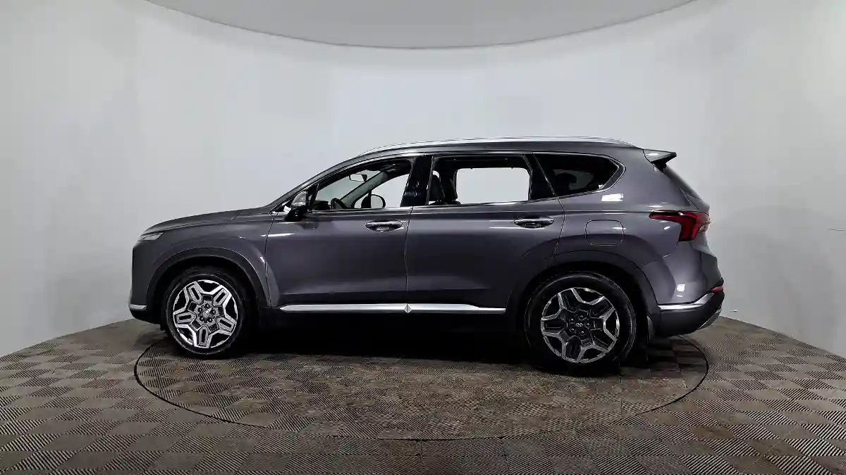 Hyundai Santa Fe 2021 года за 14 500 000 тг. в Астана