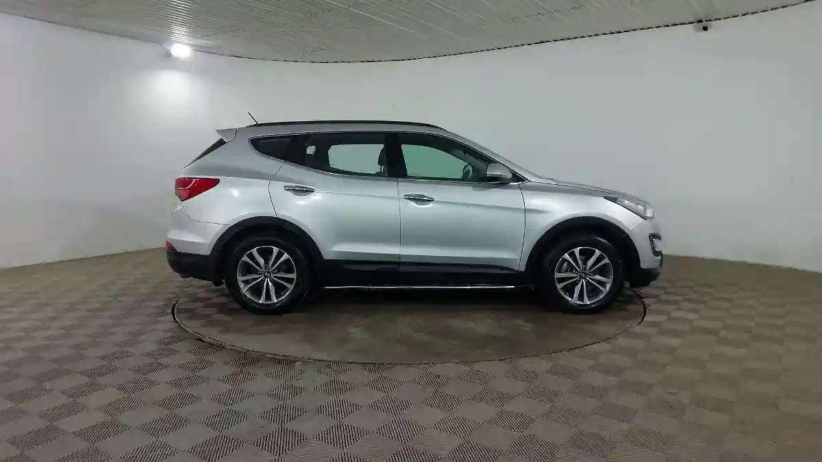 Hyundai Santa Fe 2014 года за 7 580 000 тг. в Шымкент