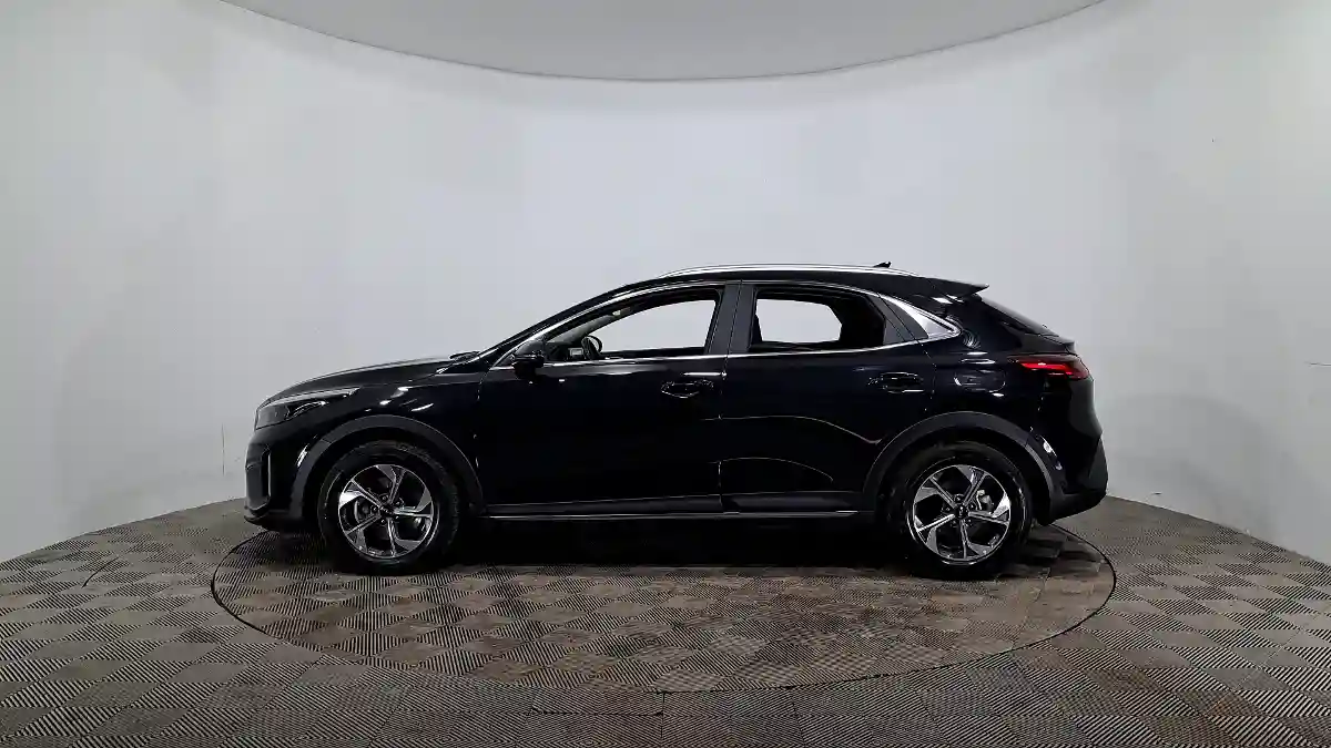 Kia XCeed 2023 года за 9 690 000 тг. в Астана