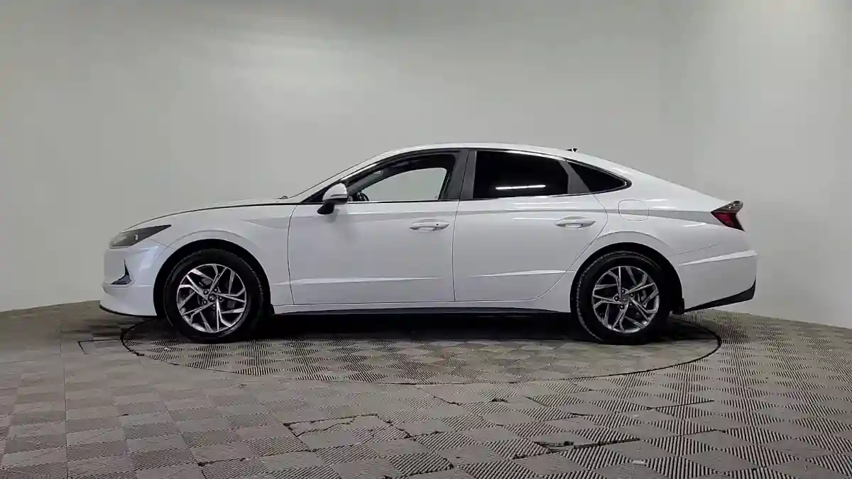 Hyundai Sonata 2020 года за 10 290 000 тг. в Алматы