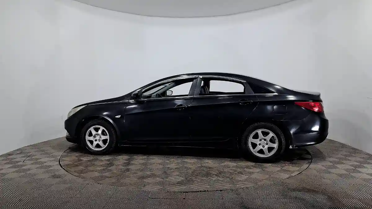 Hyundai Sonata 2011 года за 4 490 000 тг. в Астана